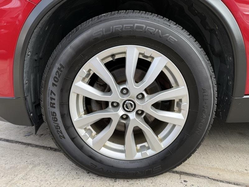 Nissan Rogue SV AWD 2017