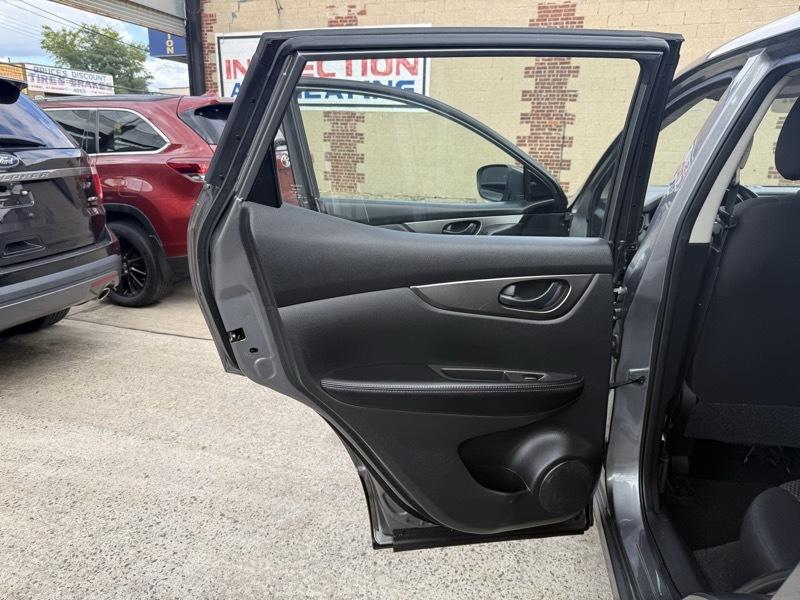 Nissan Rogue Sport S AWD 2021