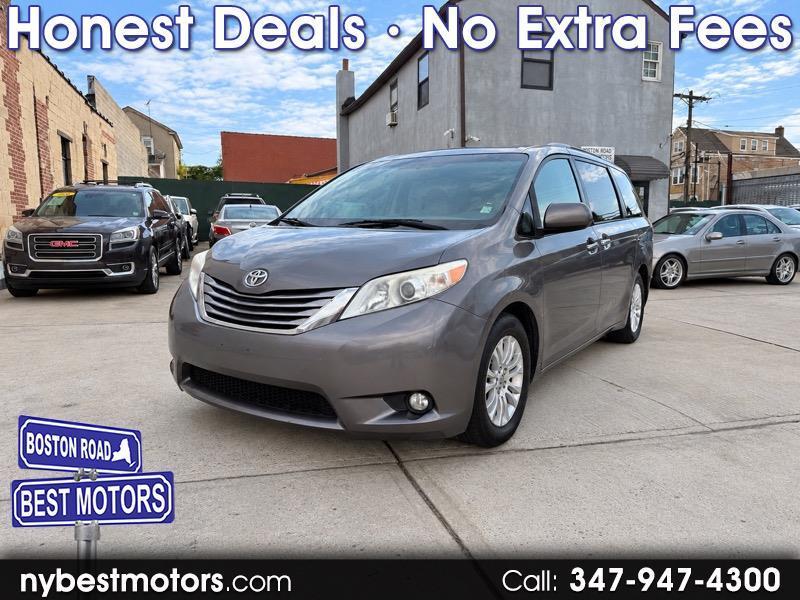 2016 Toyota Sienna XLE FWD 8-Passenger V6
