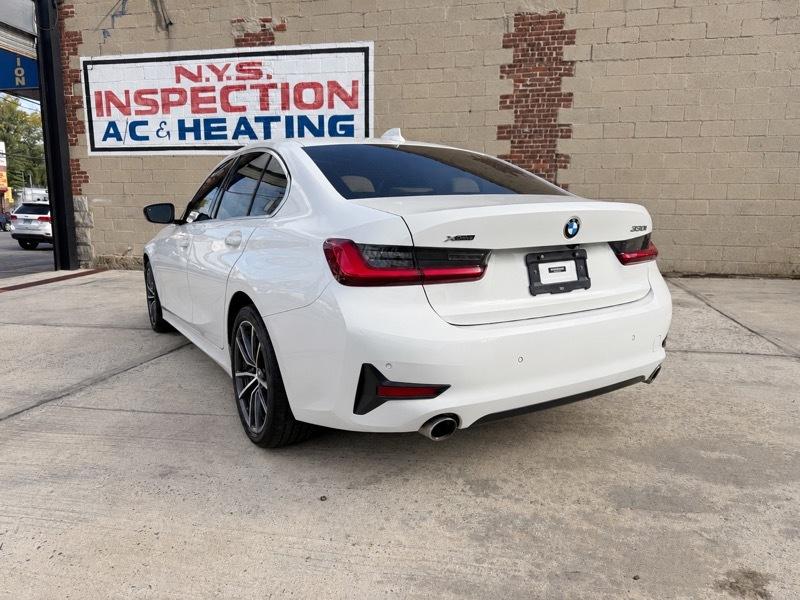 BMW 3-Series 330i xDrive 2020