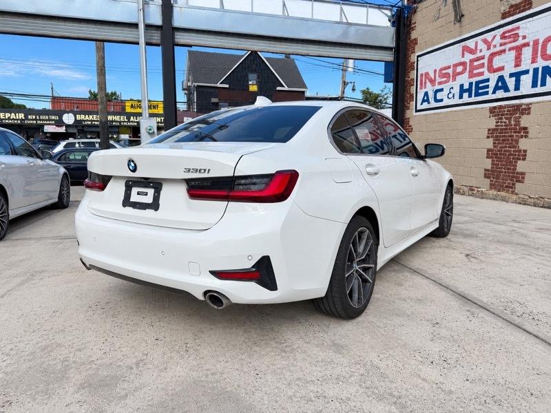 BMW 3-Series 330i xDrive 2020