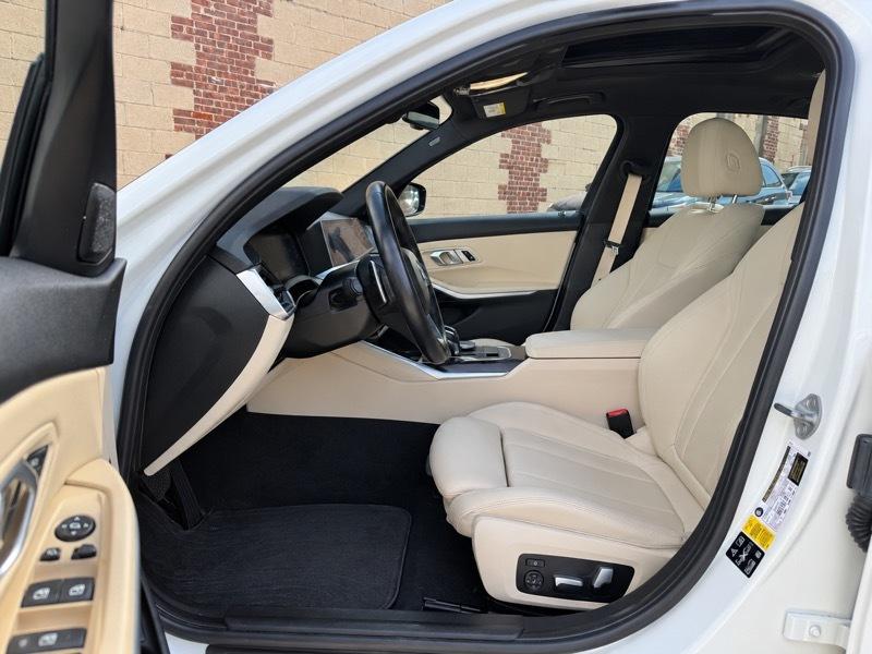 BMW 3-Series 330i xDrive 2020