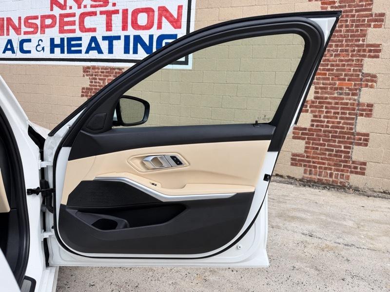 BMW 3-Series 330i xDrive 2020