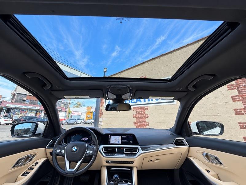 BMW 3-Series 330i xDrive 2020