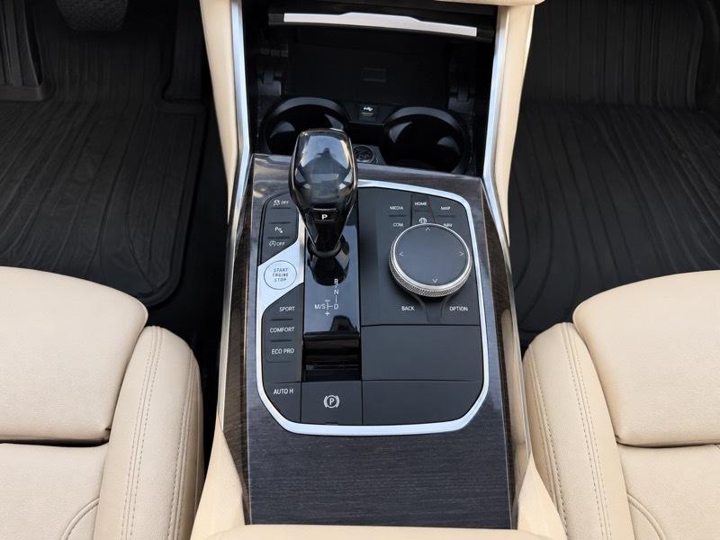BMW 3-Series 330i xDrive 2020
