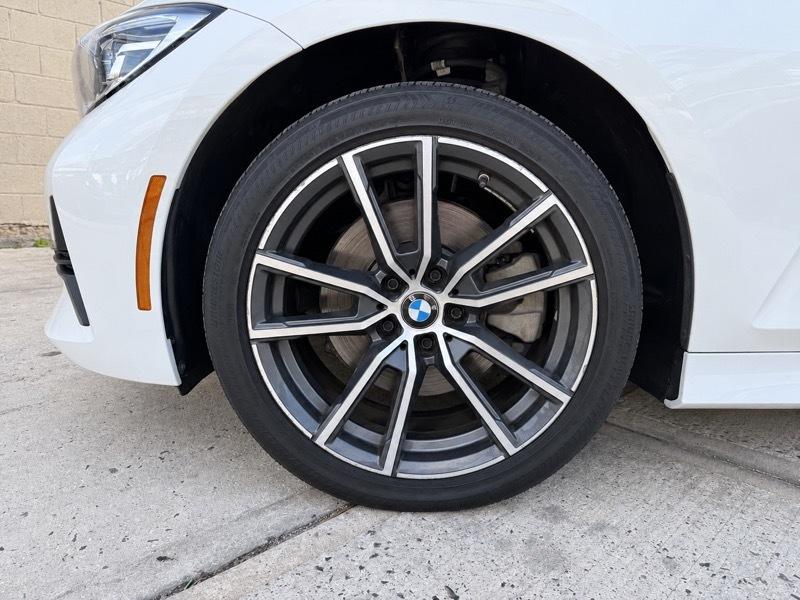 BMW 3-Series 330i xDrive 2020