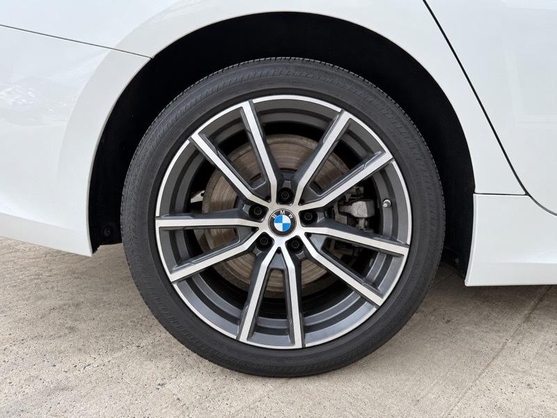 BMW 3-Series 330i xDrive 2020