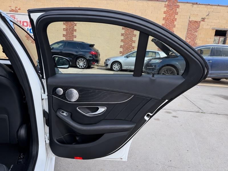 Mercedes-Benz C-Class C300 4MATIC Sedan 2015
