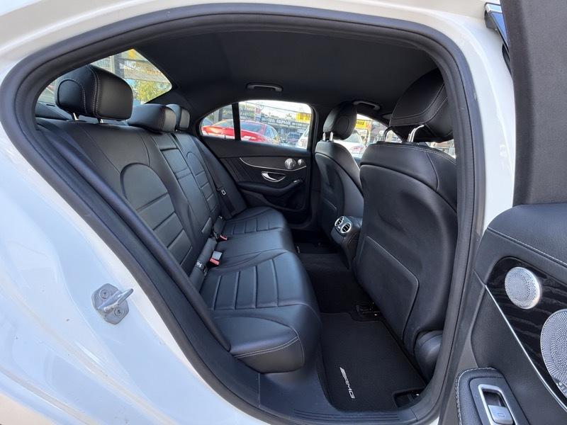 Mercedes-Benz C-Class C300 4MATIC Sedan 2015