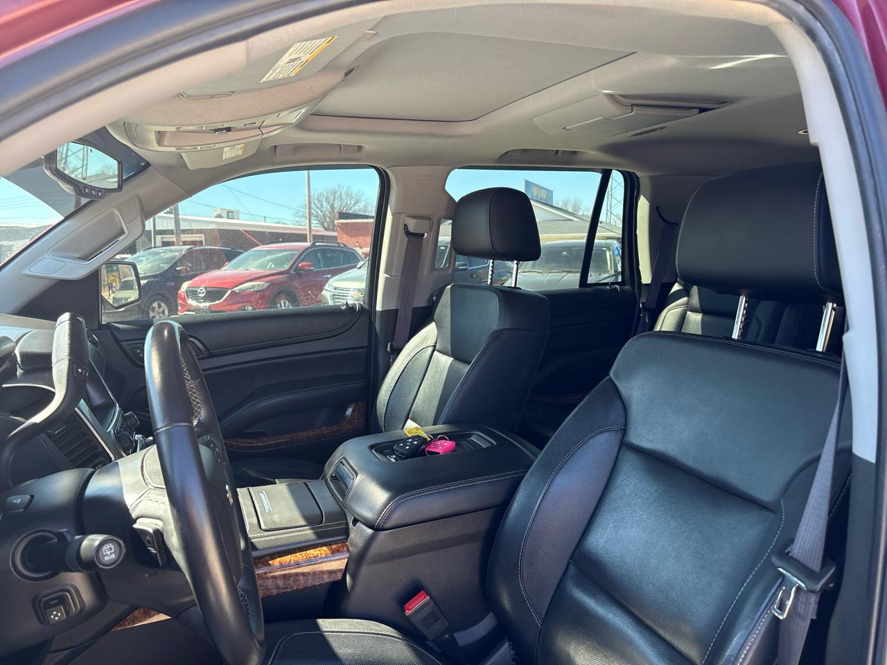 Chevrolet Tahoe 4WD 4dr Premier 2017