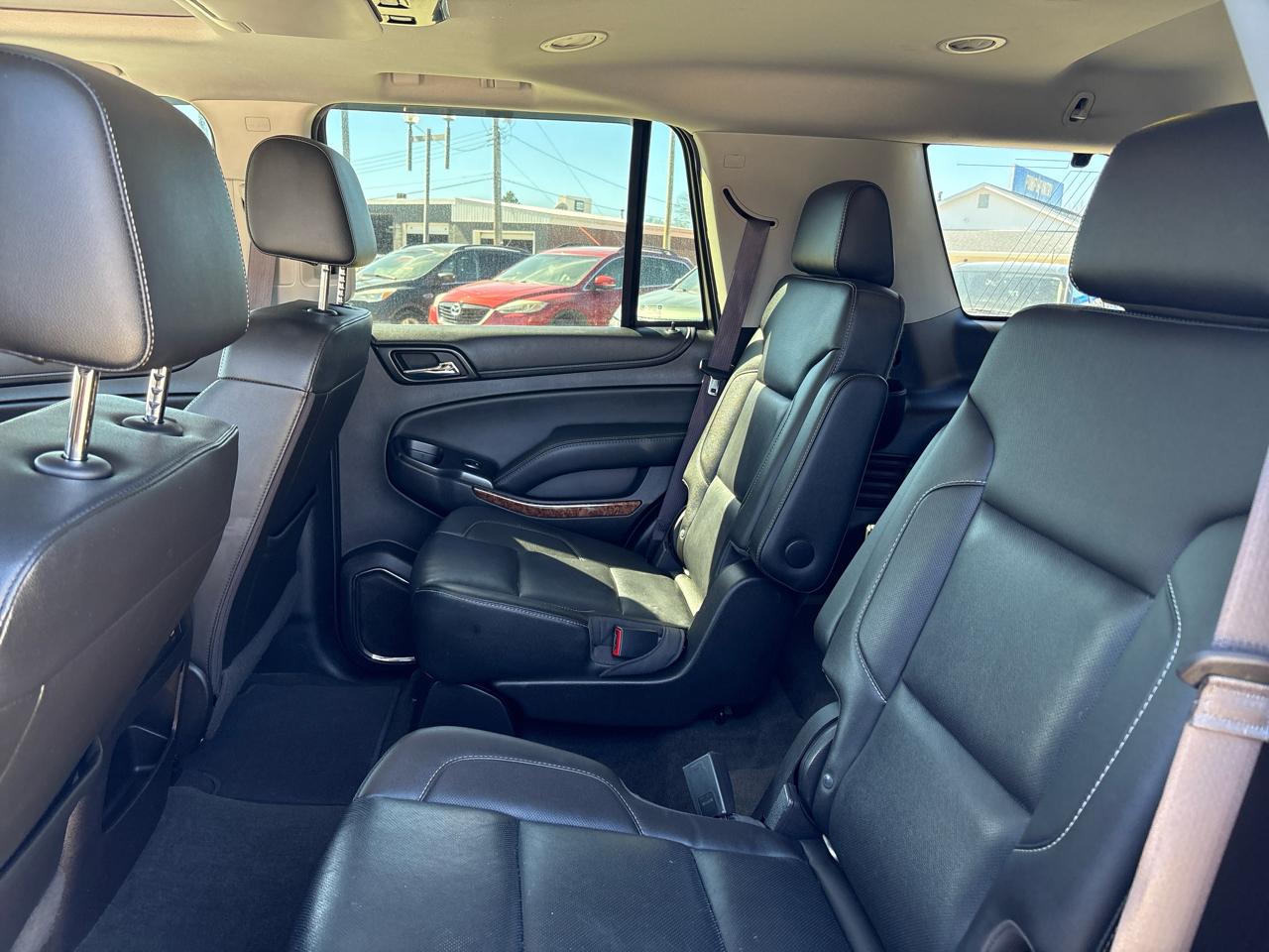 Chevrolet Tahoe 4WD 4dr Premier 2017