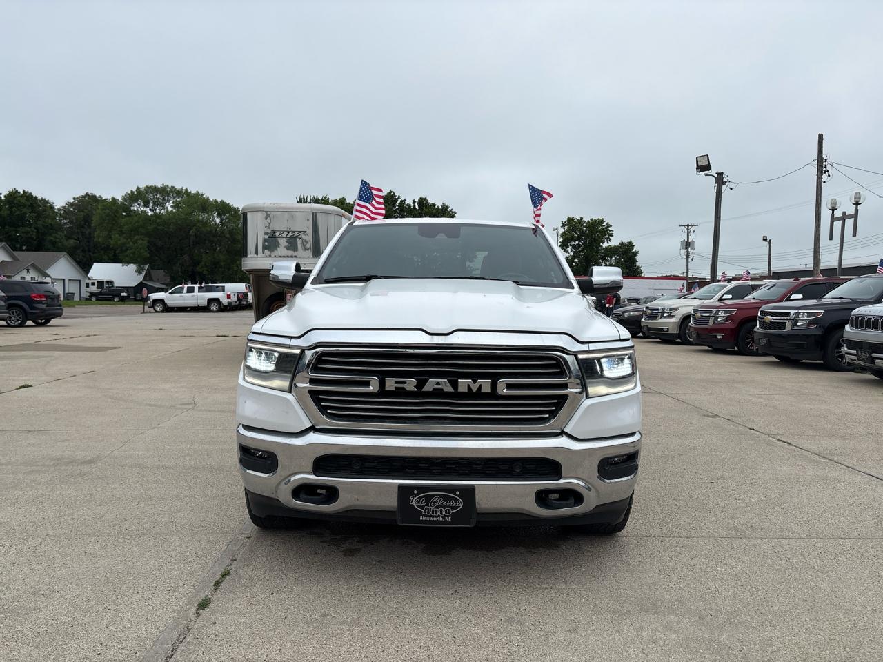 RAM 1500 Laramie 4x4 Crew Cab 5'7" Box 2023