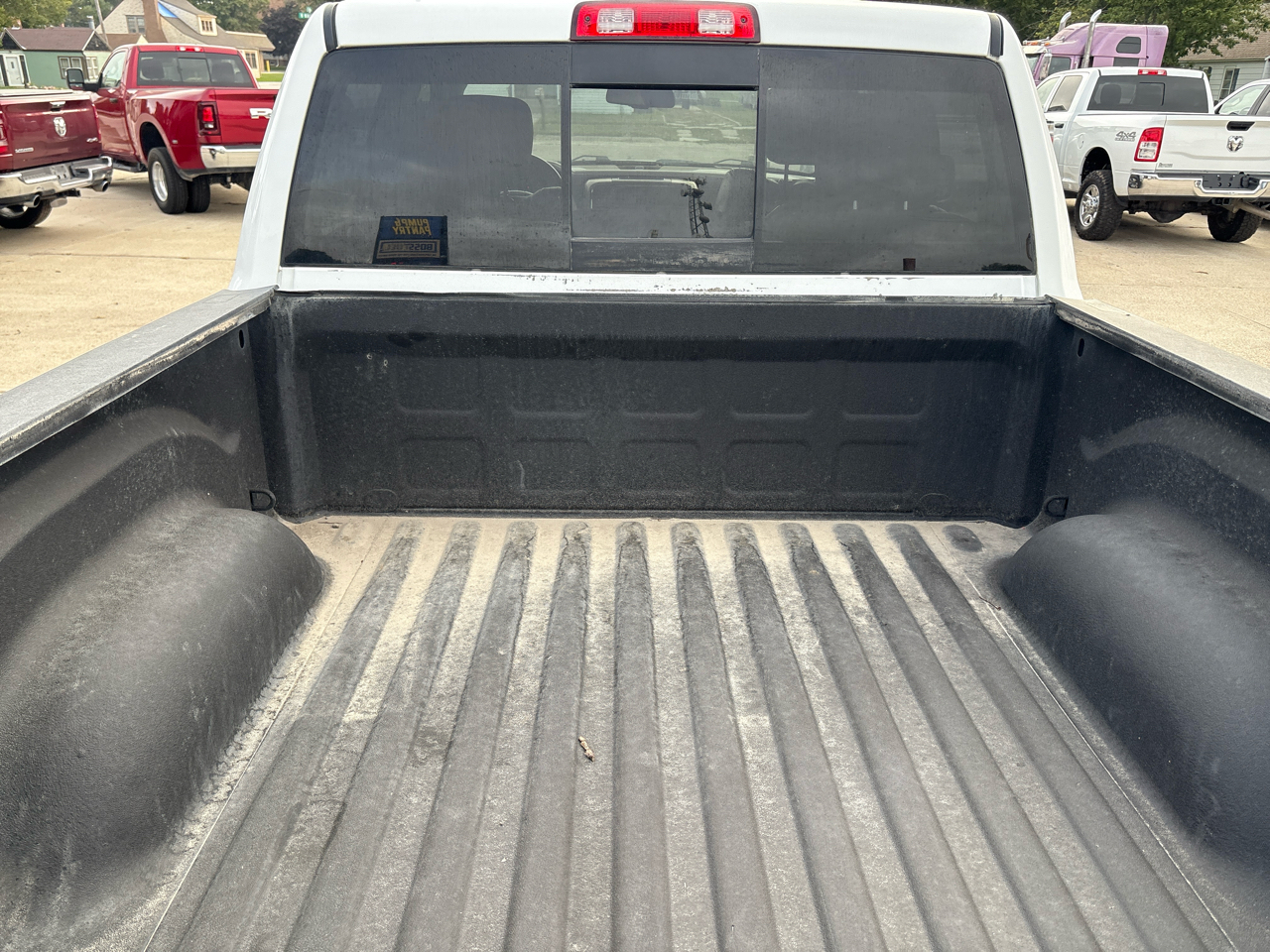 RAM 1500 4WD Crew Cab 140.5" Longhorn 2016 RAM 1500 4WD Crew Cab 140.5" Longhorn 2016