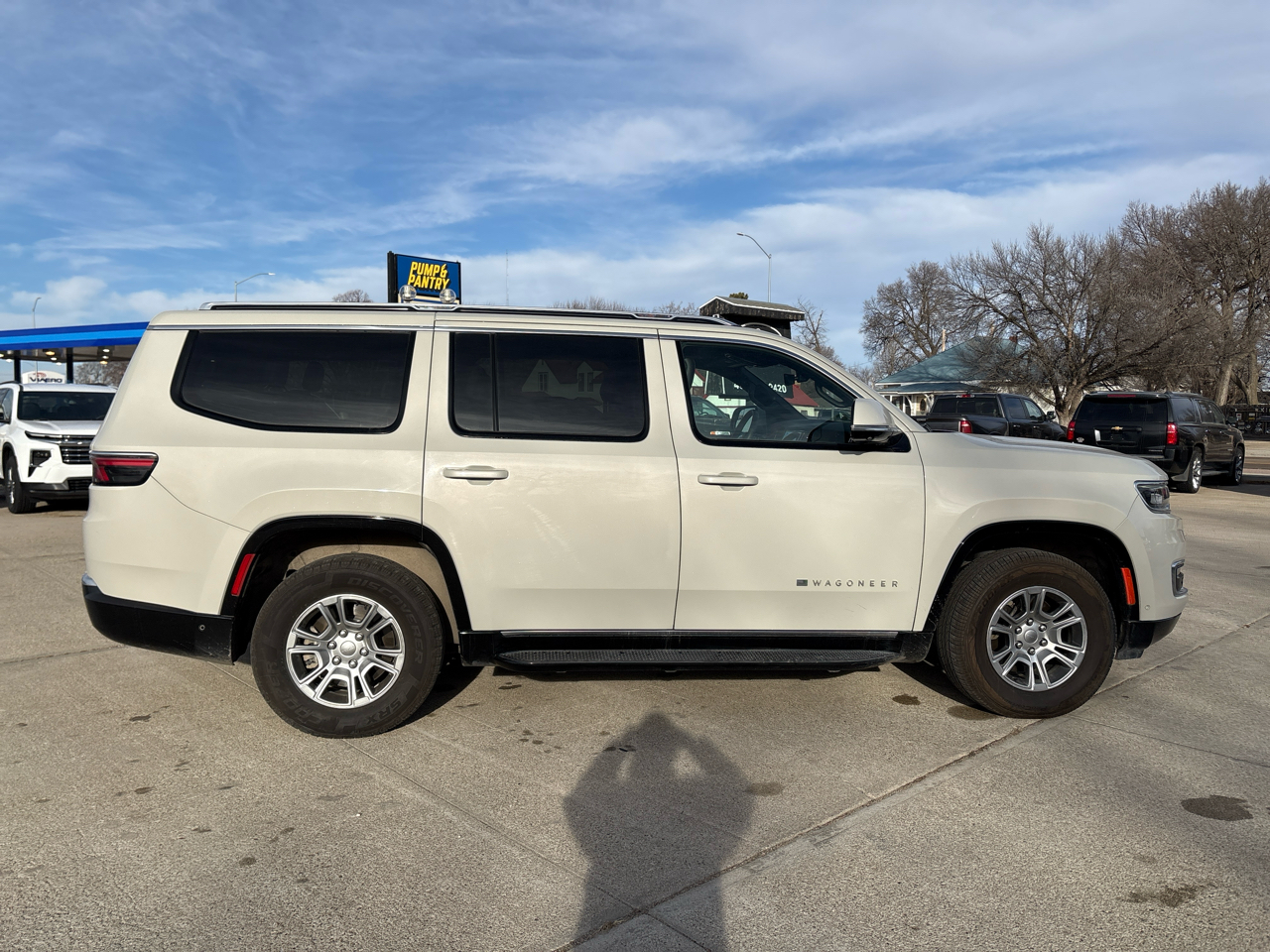 Jeep Wagoneer Series I 4x4 2022