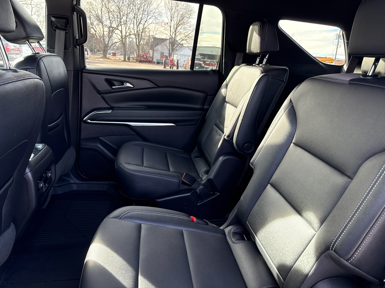 Chevrolet Traverse 4dr LT w/1LT 2024