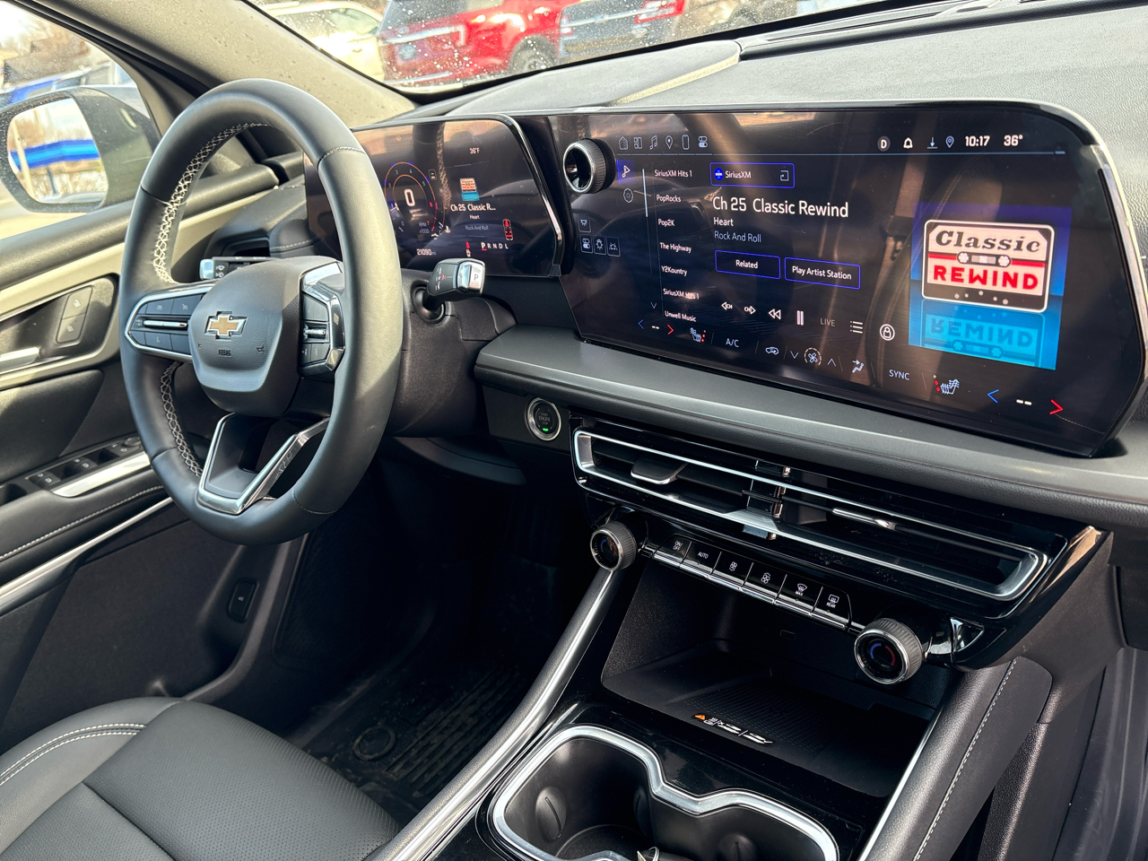 Chevrolet Traverse 4dr LT w/1LT 2024