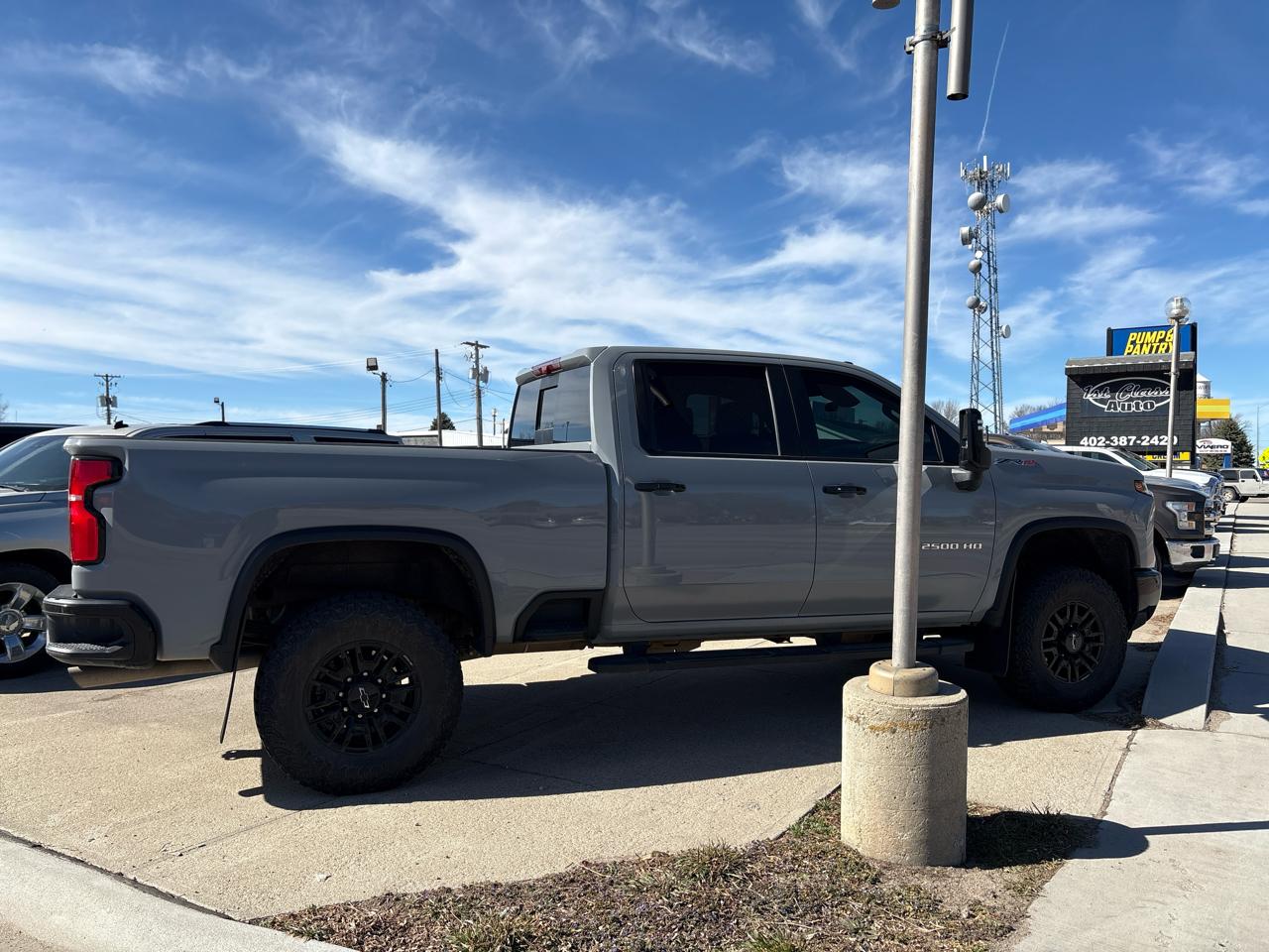 Chevrolet Silverado 2500HD 4WD Crew Cab 159" ZR2 2025