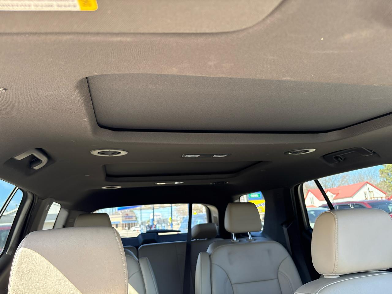 Chevrolet Traverse AWD 4dr LT Leather 2023