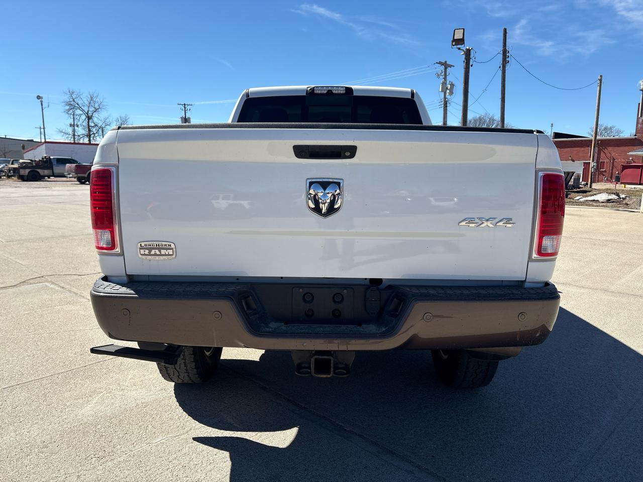 RAM 2500 Longhorn 4x4 Mega Cab 6'4" Box 2018