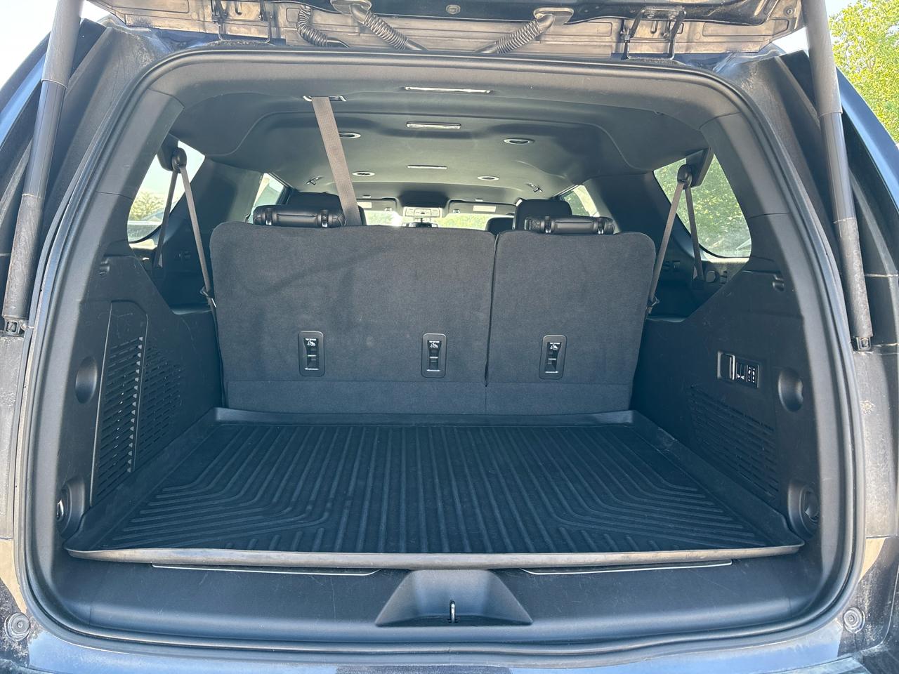 Chevrolet Suburban RST 4WD 2022