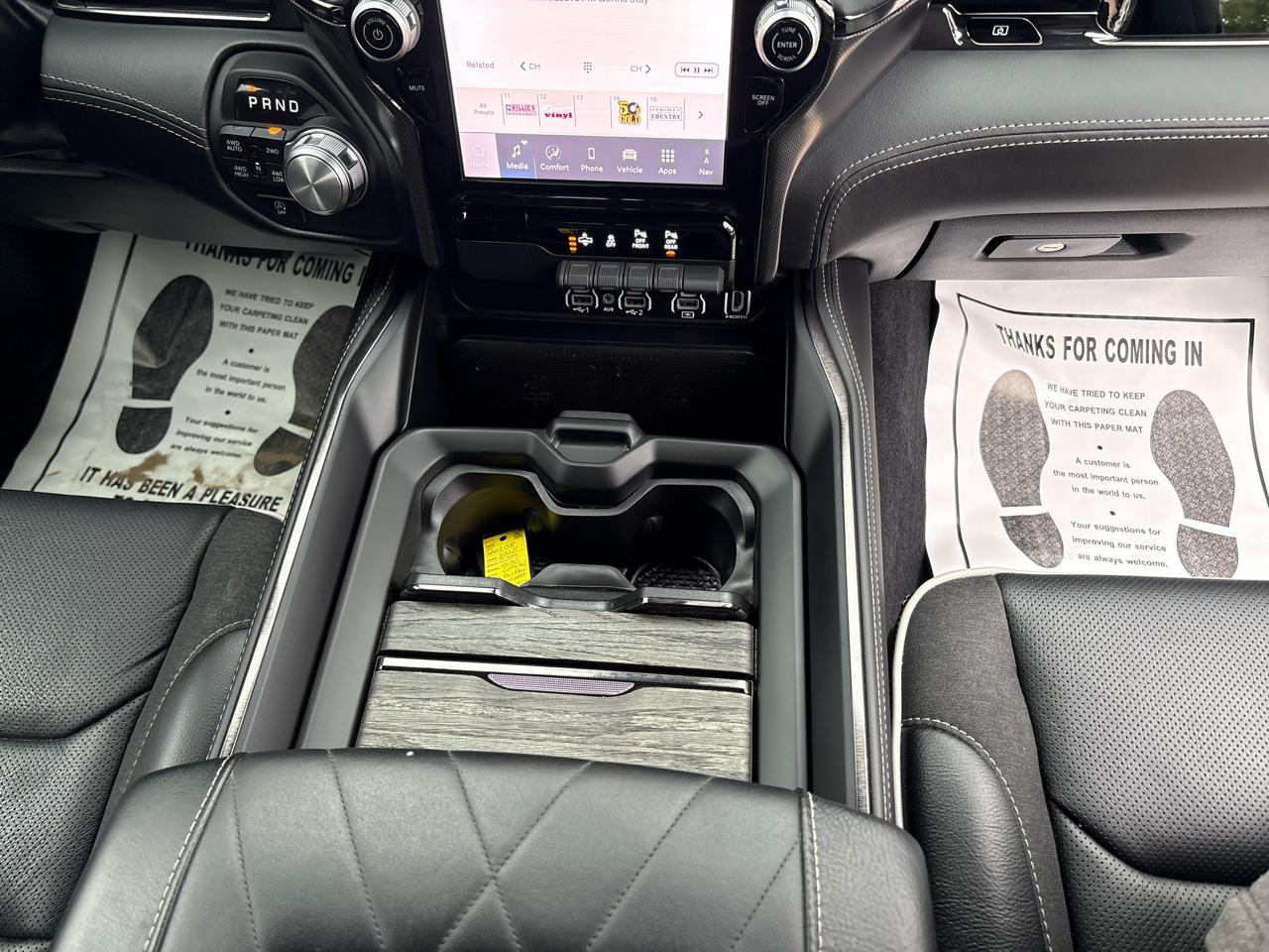 RAM 1500 Limited Crew Cab LWB 4WD 2025