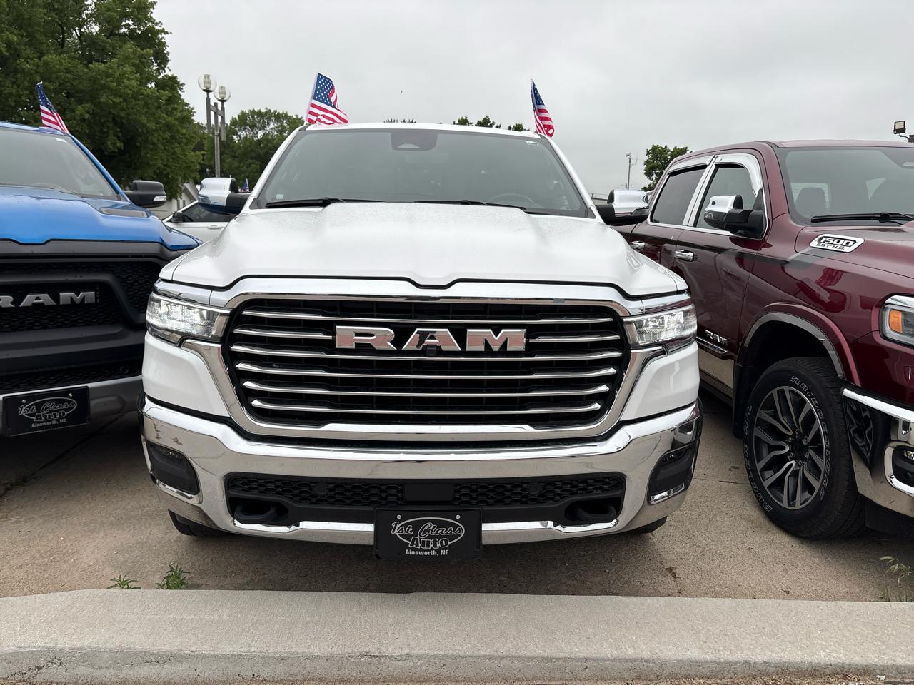 RAM 1500 Laramie Crew Cab SWB 4WD 2025