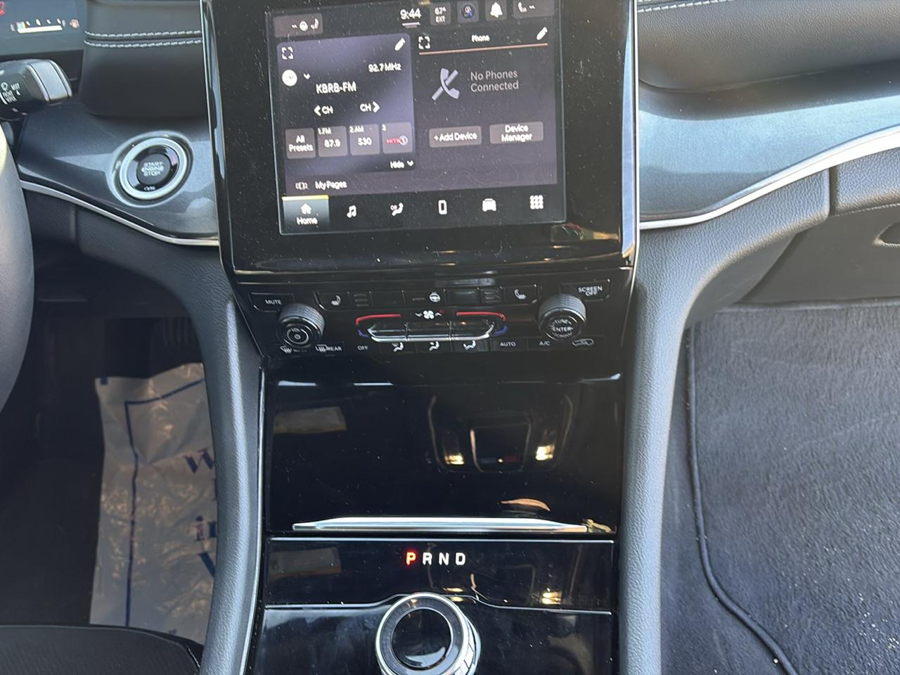 Jeep Grand Cherokee Laredo 4WD 2022