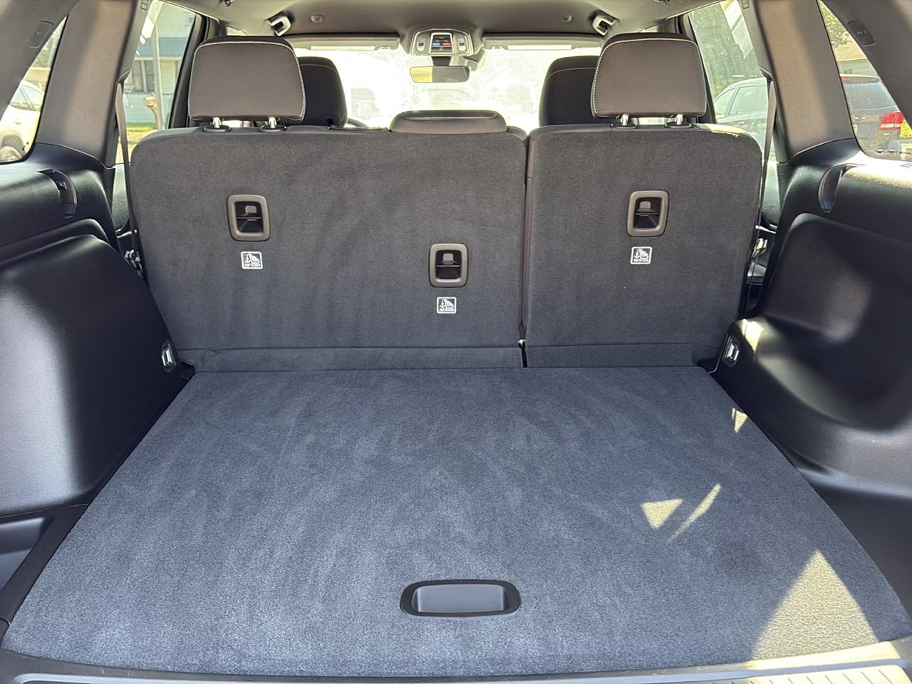 Jeep Grand Cherokee Laredo 4WD 2025