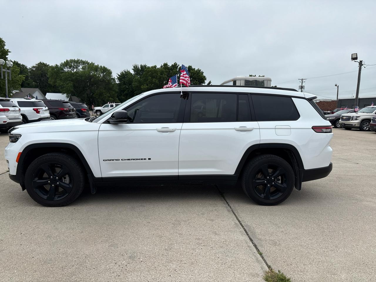 2022 Jeep Grand Cherokee L Limited 4WD