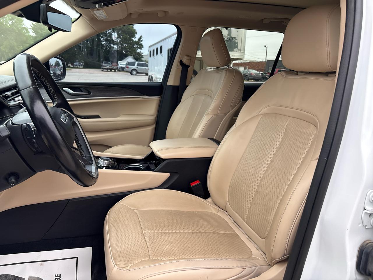Jeep Grand Cherokee L Limited 4WD 2022