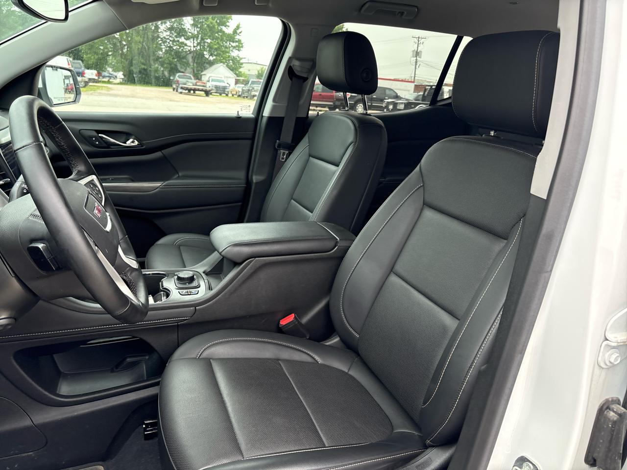GMC Acadia SLT AWD 2023
