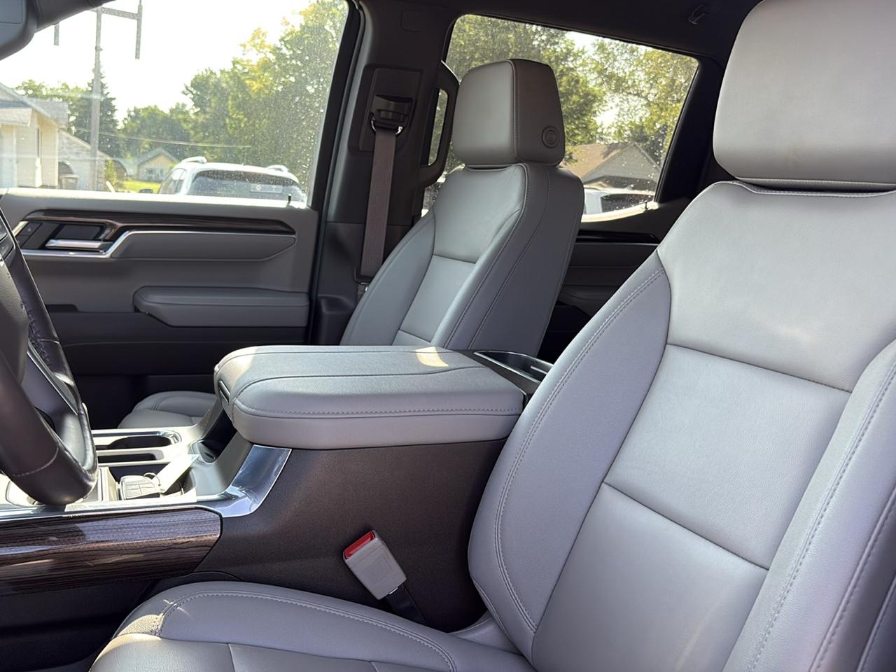 Chevrolet Silverado 1500 RST Crew Cab 4WD 2023