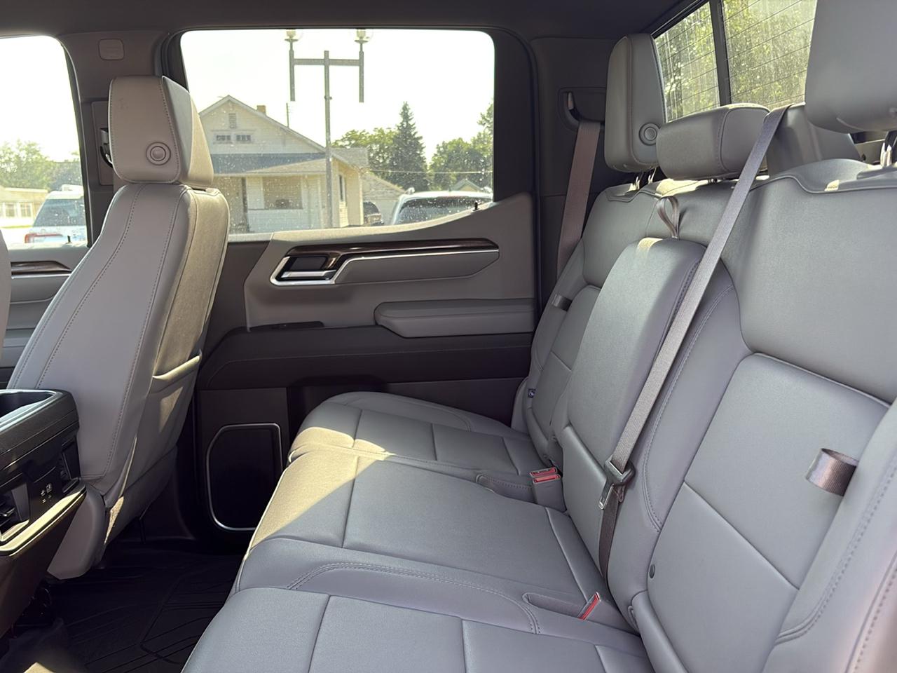 Chevrolet Silverado 1500 RST Crew Cab 4WD 2023