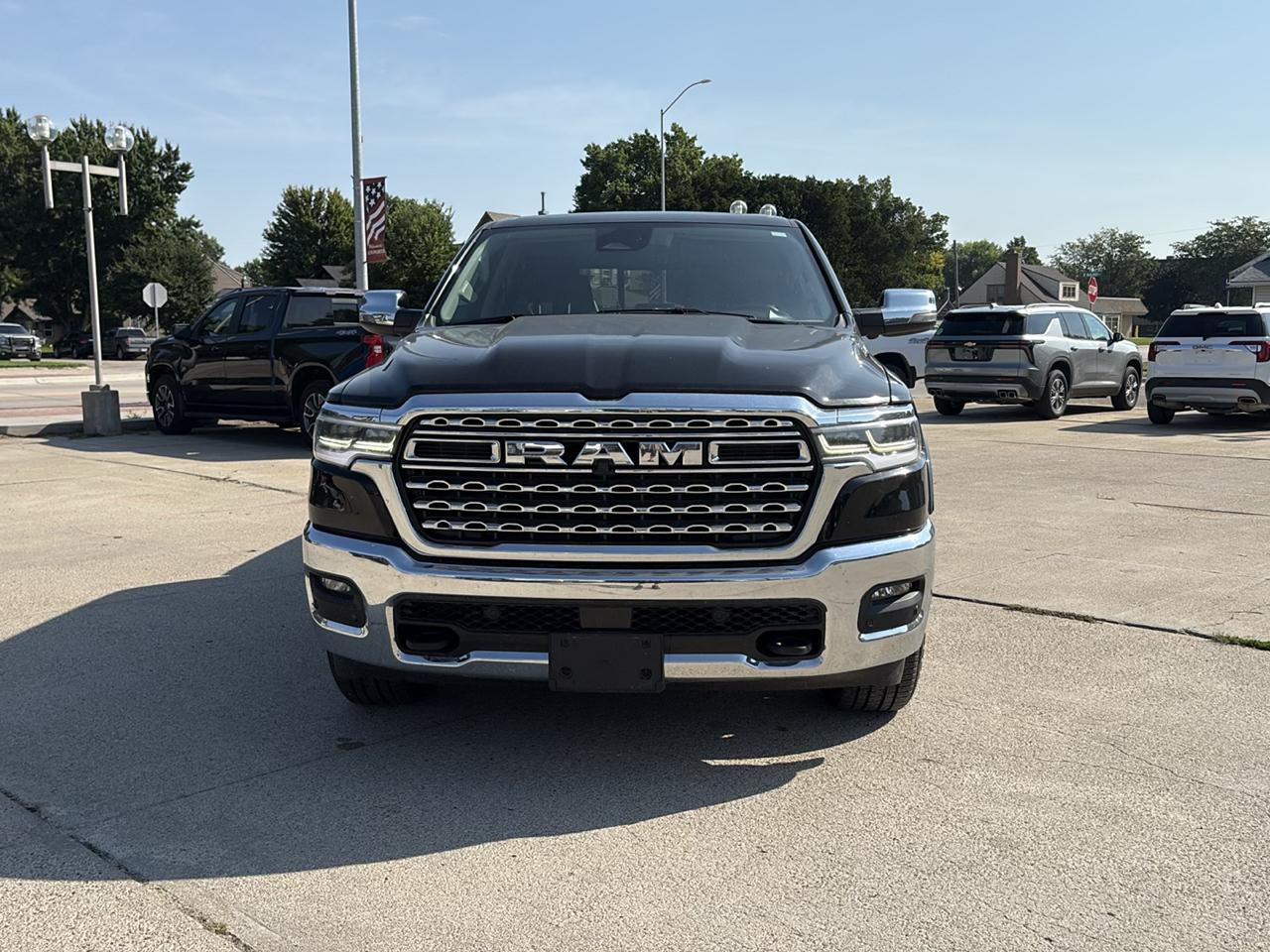 RAM 1500 Limited Crew Cab SWB 4WD 2025