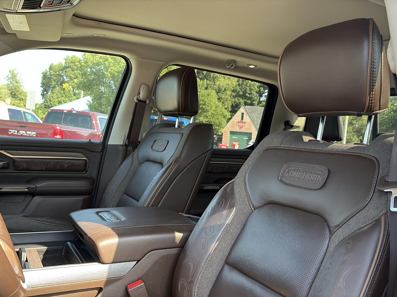 RAM 1500 Limited Crew Cab SWB 4WD 2025