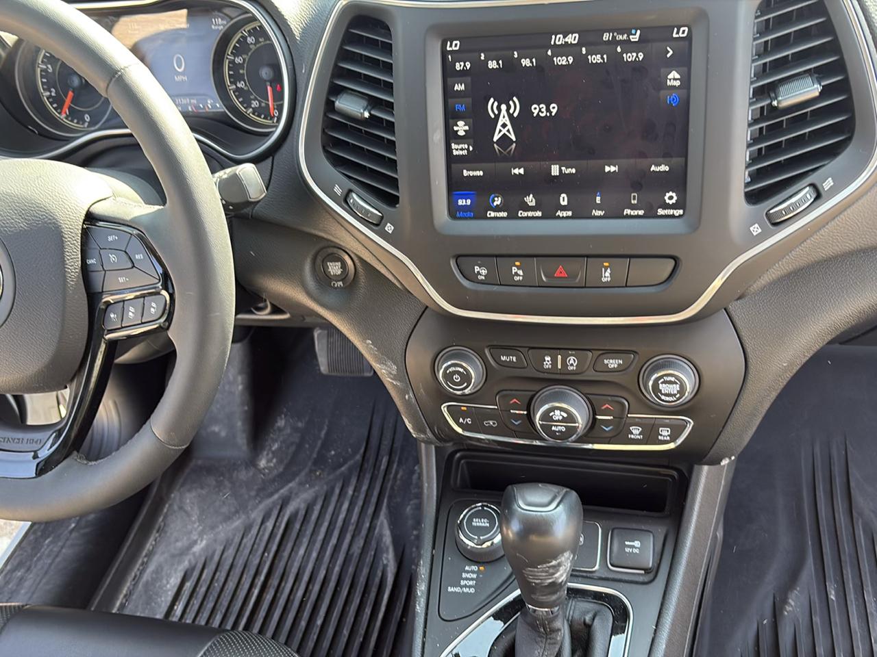 Jeep Cherokee Latitude Lux 4WD 2023