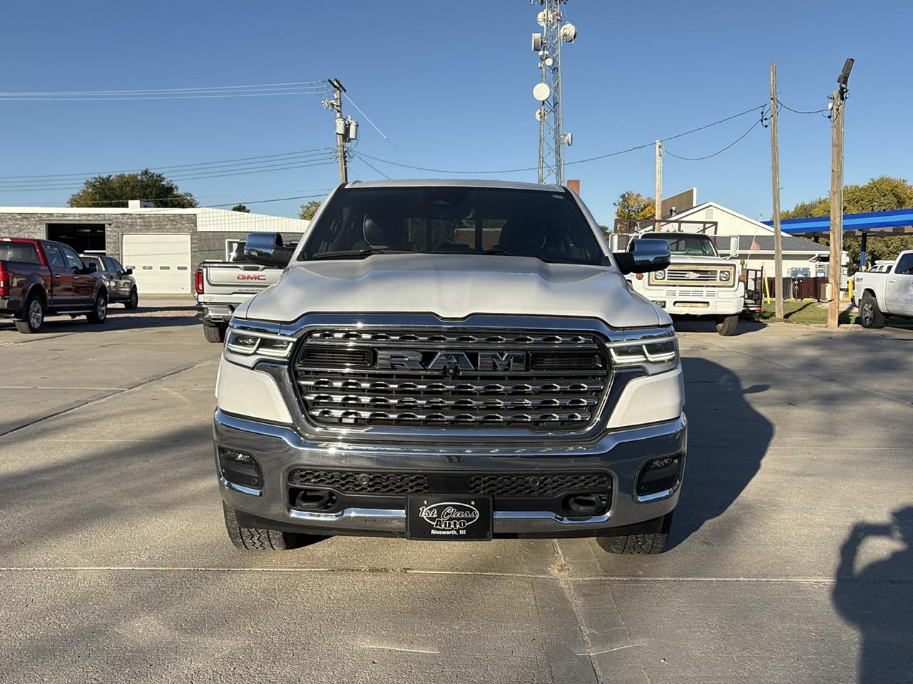 RAM 1500 Limited Crew Cab SWB 4WD 2025