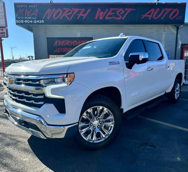 Chevrolet Silverado 1500 LTZ Crew Cab 4WD 2023