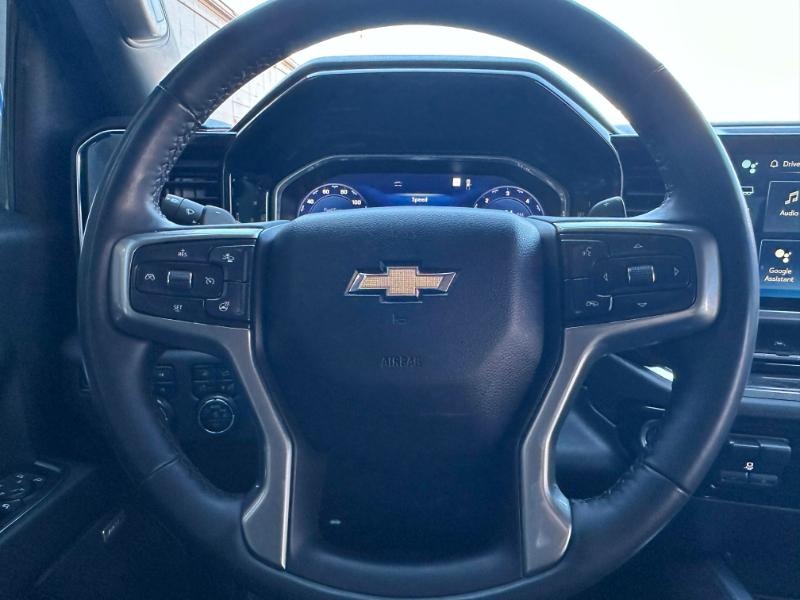 Chevrolet Silverado 1500 LTZ Crew Cab 4WD 2023