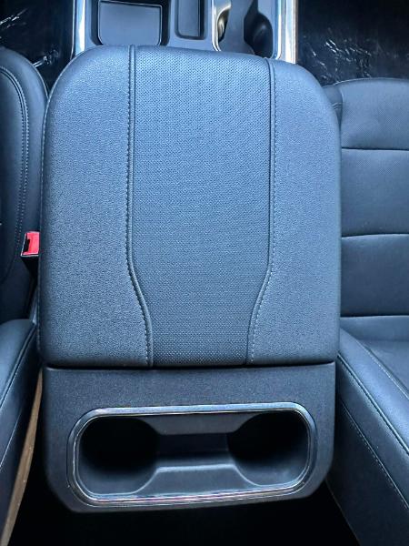 Chevrolet Silverado 1500 LTZ Crew Cab 4WD 2023