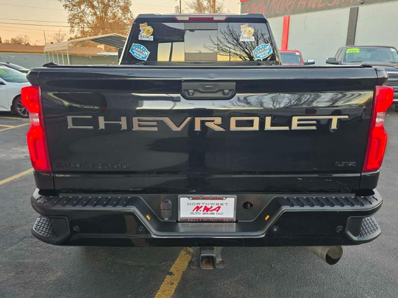 Chevrolet Silverado 2500HD LTZ Crew Cab Short Box 4WD 2022