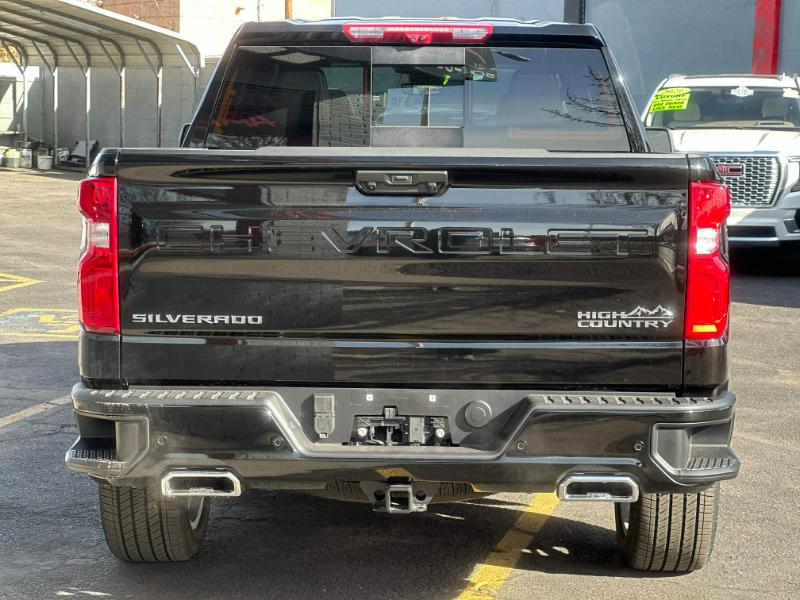 Chevrolet Silverado 1500 High Country Crew Cab 4WD 2026