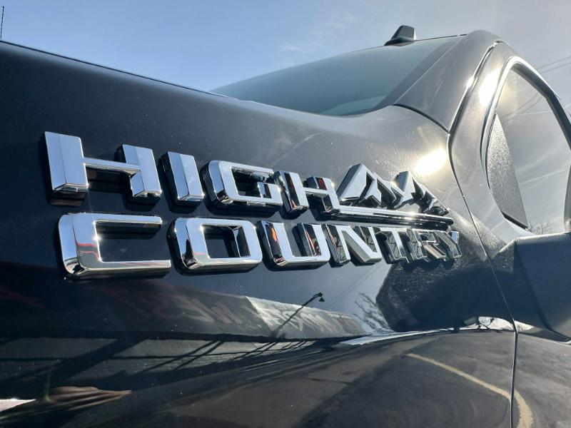 Chevrolet Silverado 1500 High Country Crew Cab 4WD 2026
