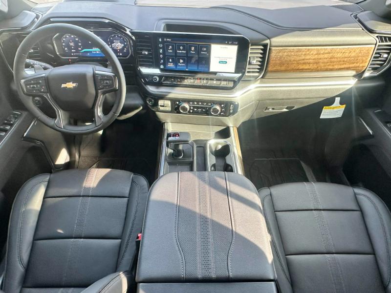 Chevrolet Silverado 1500 High Country Crew Cab 4WD 2026