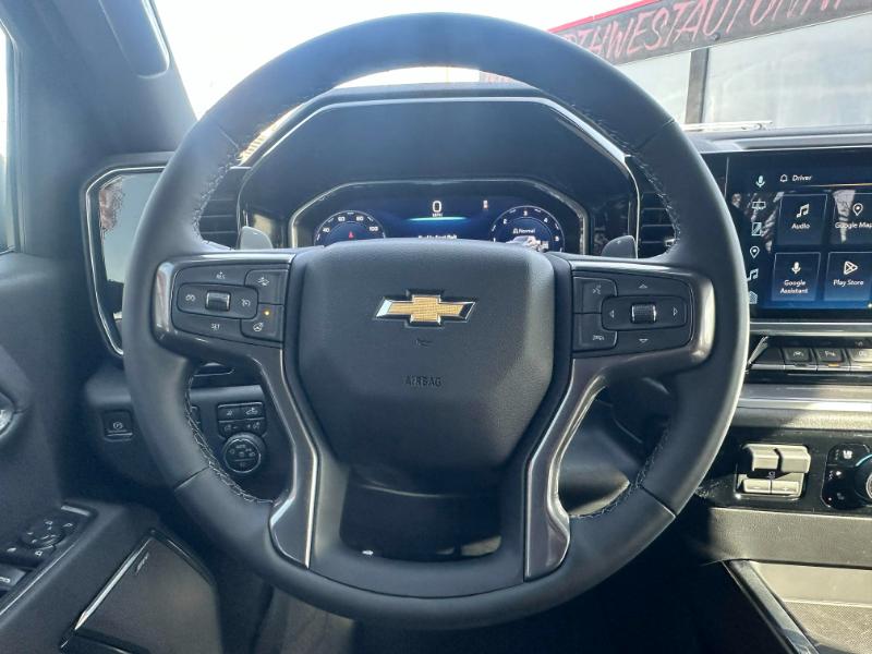 Chevrolet Silverado 1500 High Country Crew Cab 4WD 2026