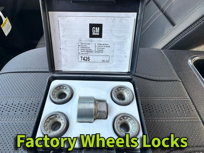 Chevrolet Silverado 1500 High Country Crew Cab 4WD 2026