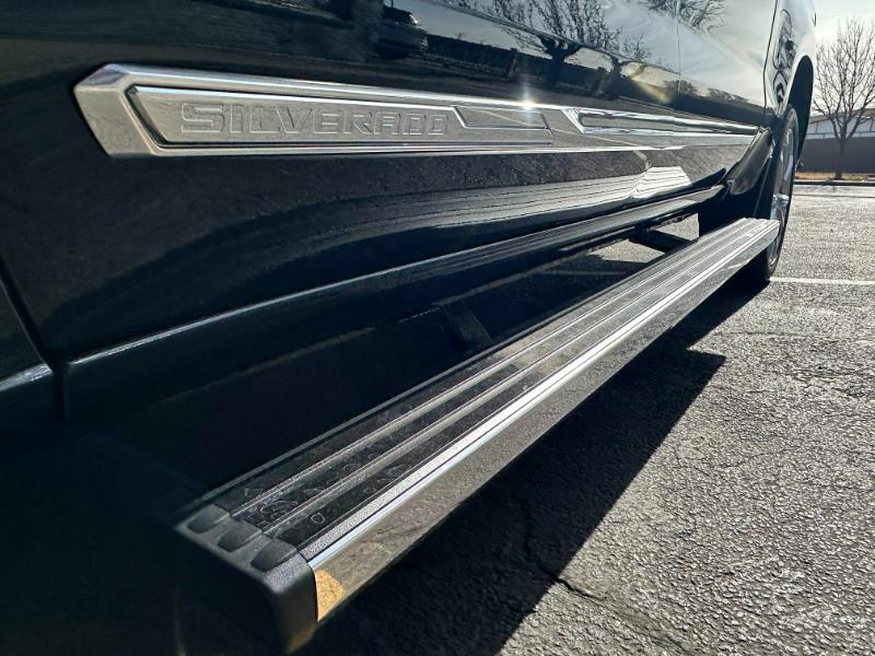 Chevrolet Silverado 1500 High Country Crew Cab 4WD 2026