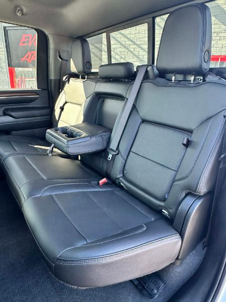 GMC Sierra 2500HD Denali Crew Cab 4WD SB 2024