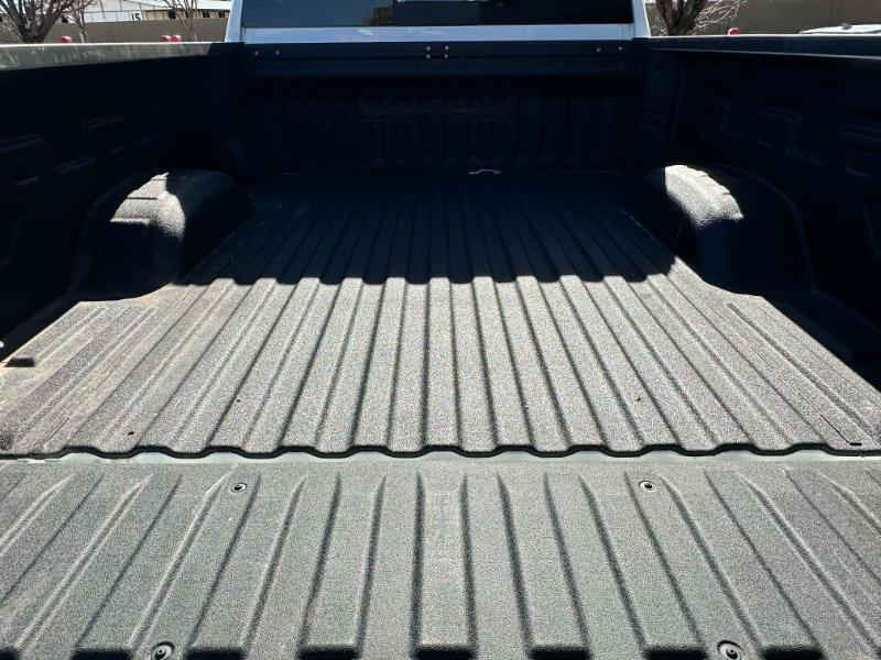 GMC Sierra 2500HD Denali Crew Cab 4WD SB 2024