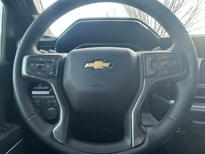 Chevrolet Silverado 1500 High Country Crew Cab 4WD 2026